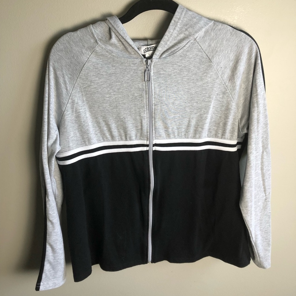 Cute hoodie by I C Fashion